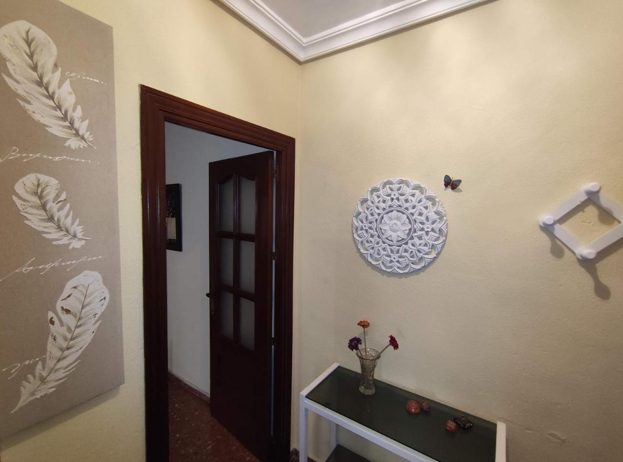 Amplio Piso Junto A Playa Victoria Apartment Cadiz Exterior photo