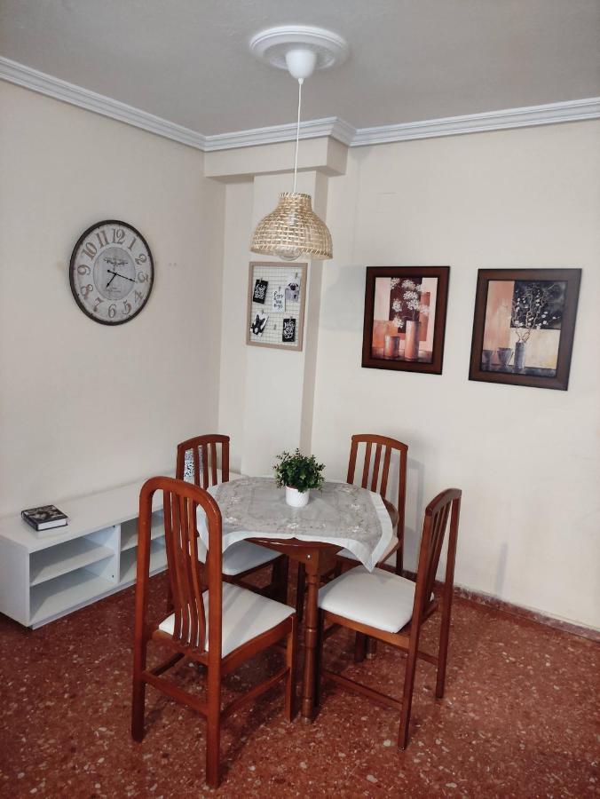Amplio Piso Junto A Playa Victoria Apartment Cadiz Exterior photo